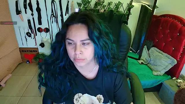 elektra_32 on StripChat 