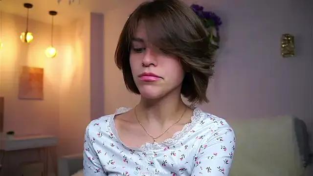 EleneButton on StripChat