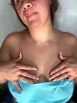 Emiily_lee on StripChat 