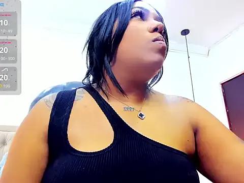 emma_purple_ on StripChat 