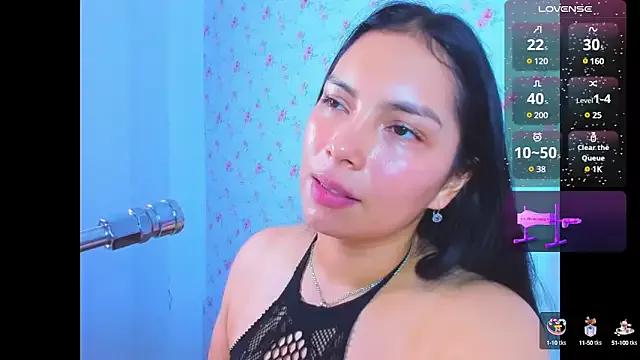 evelinn_belen on StripChat 