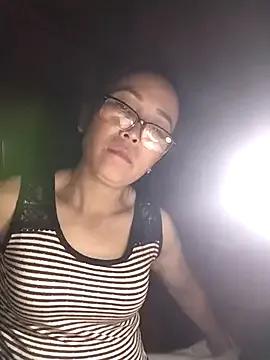 Feeling-hot on StripChat