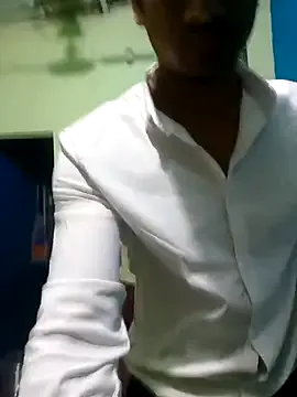 freakingcock27 model from StripChat