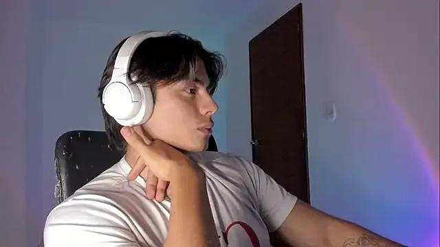 Giordano_Russo — first cum of the day!