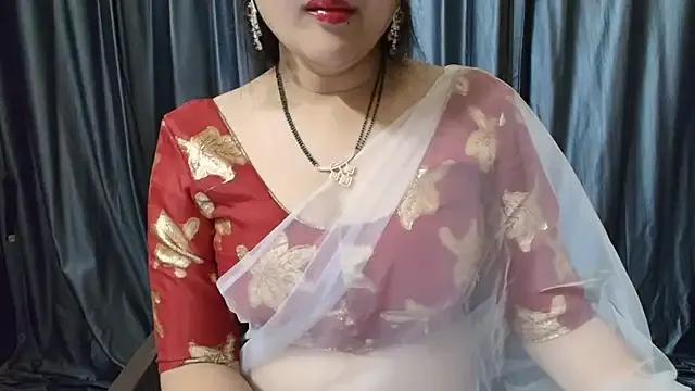 goldiwets on StripChat