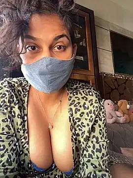 Haanikaur_saavi on StripChat 