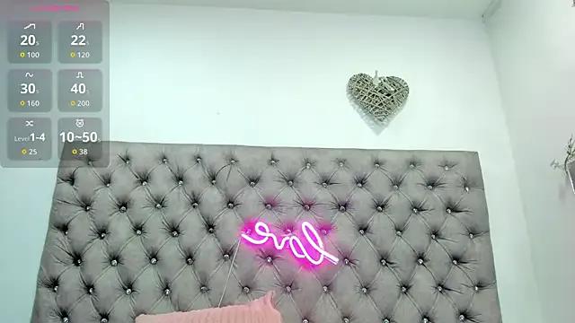 Hannah_Miller__ on StripChat 