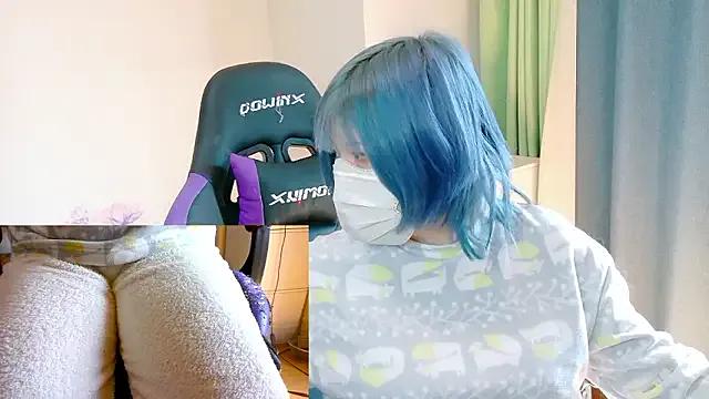 hazuki_8008 on StripChat