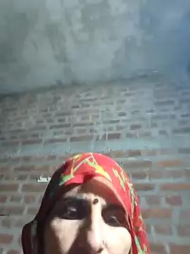 Hot_liya54 on StripChat