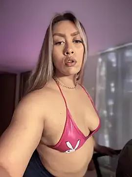 Im_sophiie — HOLIII