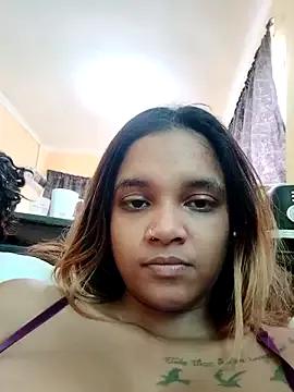 Indianqueen03 on StripChat 