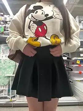 Isabella21_ on StripChat