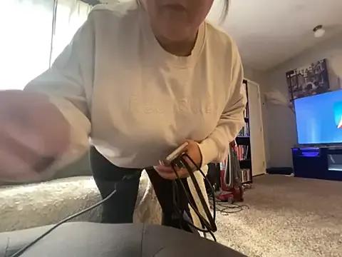JizzyJazzunleashed — squirt squirrrrt