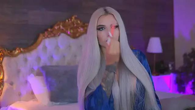 Juicy_Jessye — pleasure gets me weak