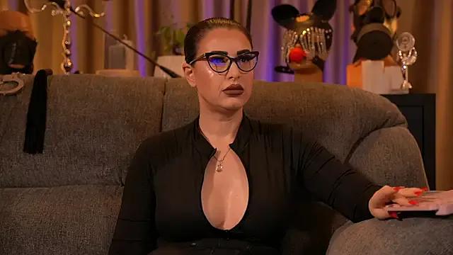 kelly_kent on StripChat 