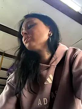 KikiXRed — Sqirt for public