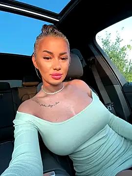 KirstieVegas on StripChat