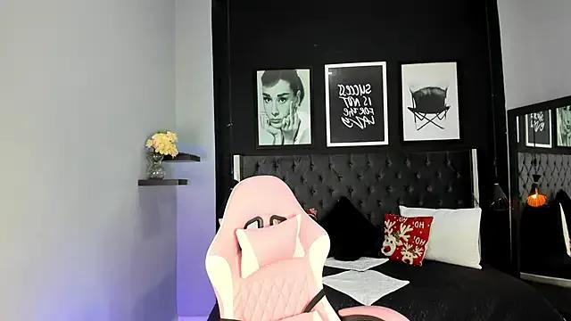 kitty_collins_ on StripChat 