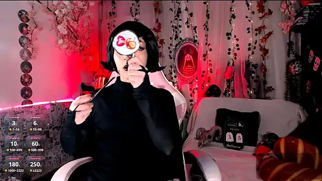 kitty_roxy on StripChat 