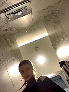 KittyQueeny — Make me crazy horny near people in Mall