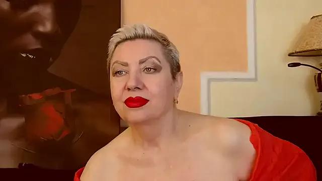 LadyPosh on StripChat