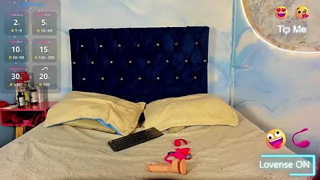 Laylaa_and_Logan — masturbate him a lot