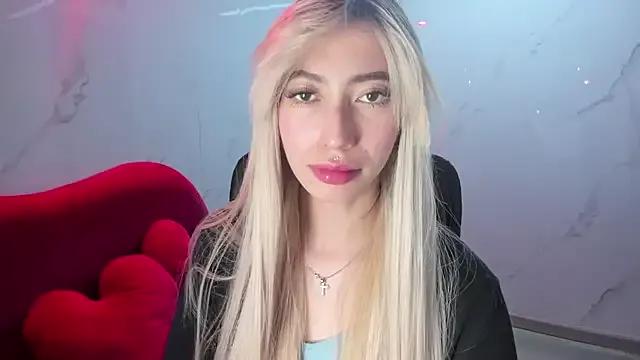 LilithCooperr_ on StripChat 