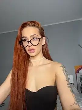 LittleFox___ on StripChat 