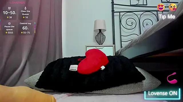 LollaVibes on StripChat 