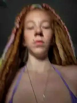 LucidLucy on StripChat