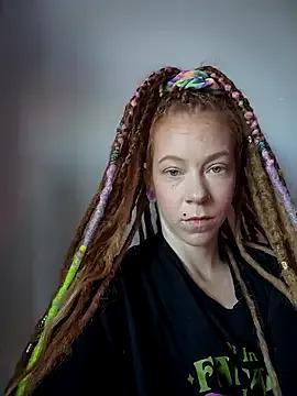 LucidLucy on StripChat