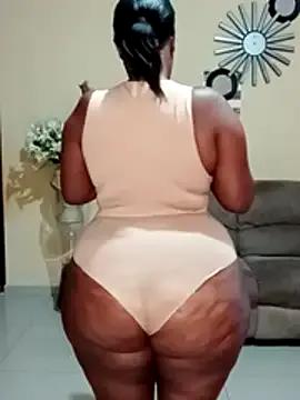 Luciouslips00 — Ass clap