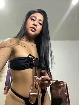Lulu_Monroe on StripChat