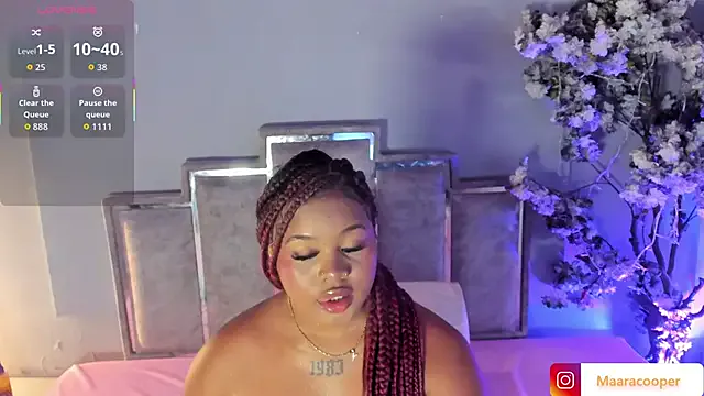 Maaracooper on StripChat
