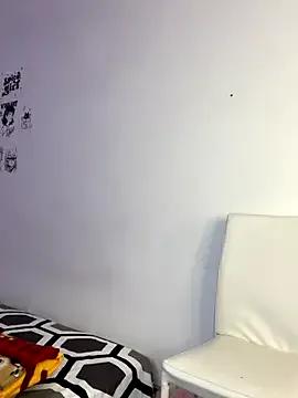 MadelineBenet — SQUIZEE NIPLESS // SHOW TOPLESS