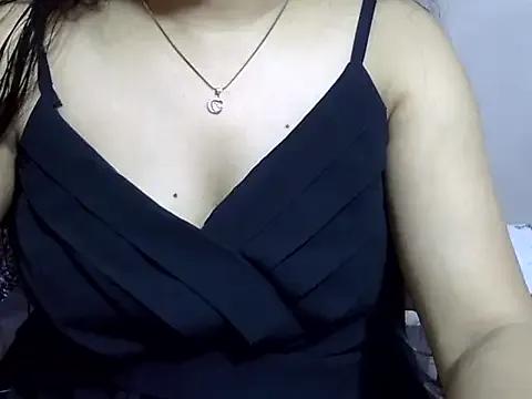 mahira_999 — OIL WITH BOOBS SHOW.. 