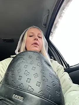 MerlinDave — Finger pussy/naked  two girls 