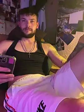 Mexxwell69 on StripChat 