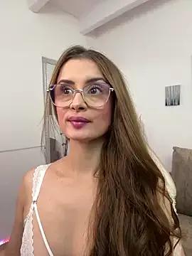 MiaaLoren on StripChat 