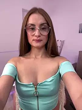 MiaaLoren on StripChat 