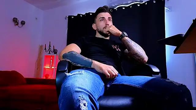 MightyAaron66 —  parTy Time ,House parTy  !  