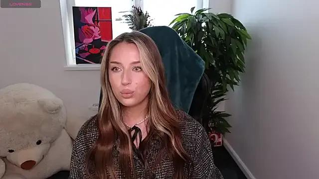 MonicaWeber_ on StripChat