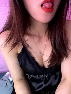 Moon_pusy on StripChat 