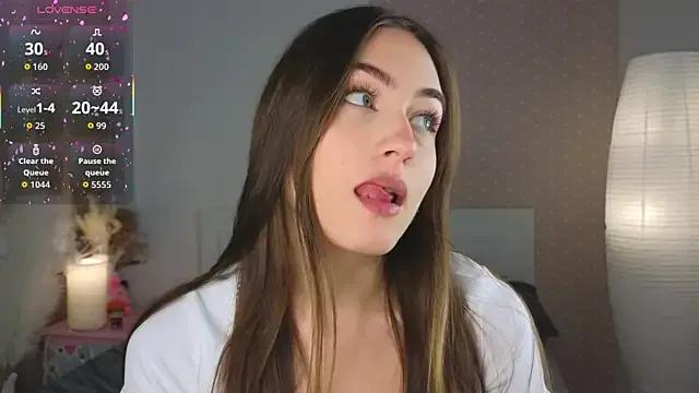 Moonlight1Sonata1 on StripChat 