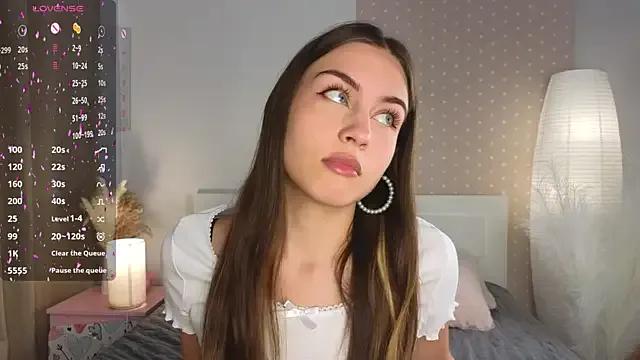 Moonlight1Sonata1 on StripChat 