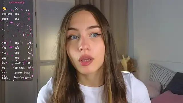 Moonlight1Sonata1 on StripChat 