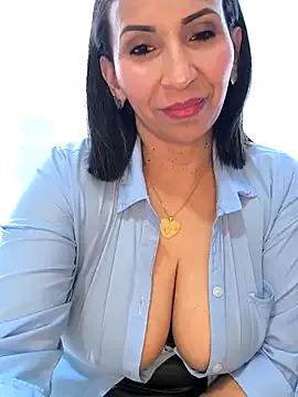 Mrsvictoriaaa on StripChat