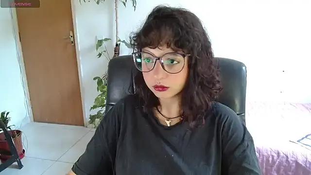 myamillor on StripChat