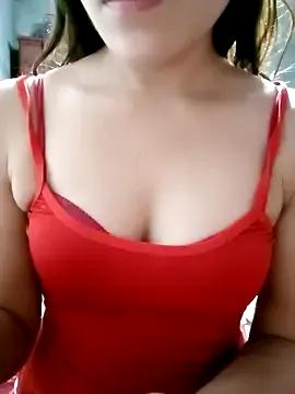 mymy06 on StripChat 