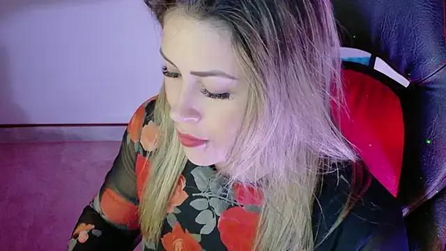 Natalia_Montoya on StripChat